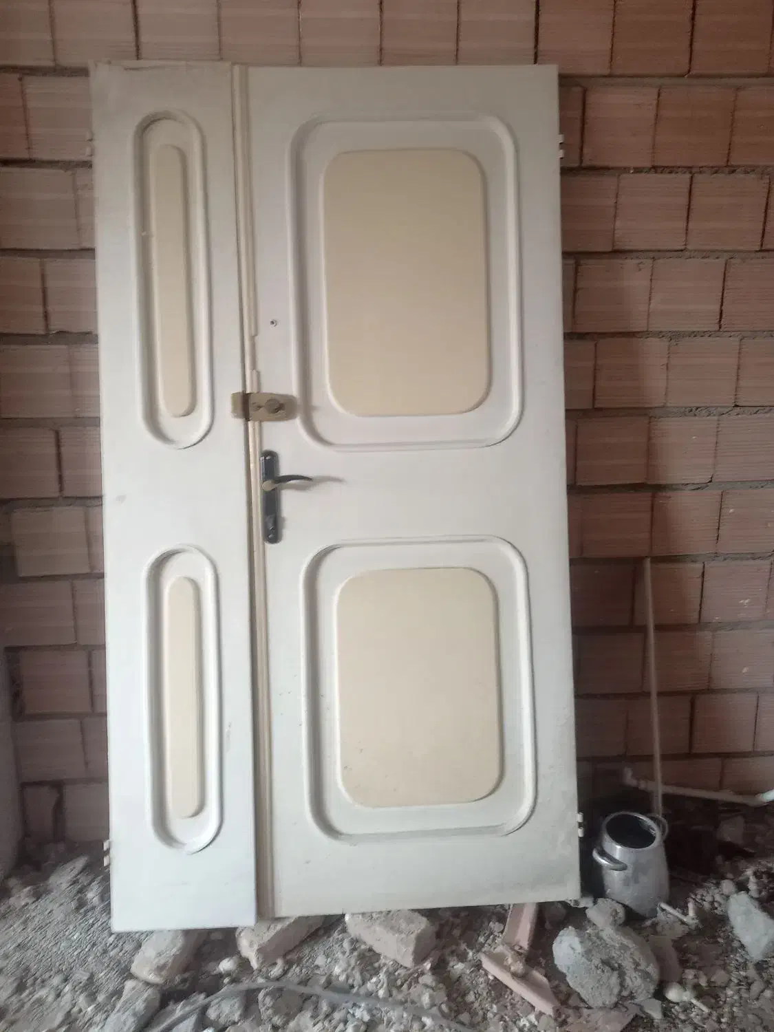 درب آهنی و درب چوبی|مصالح و تجهیزات ساختمان|گرگان, |دیوار