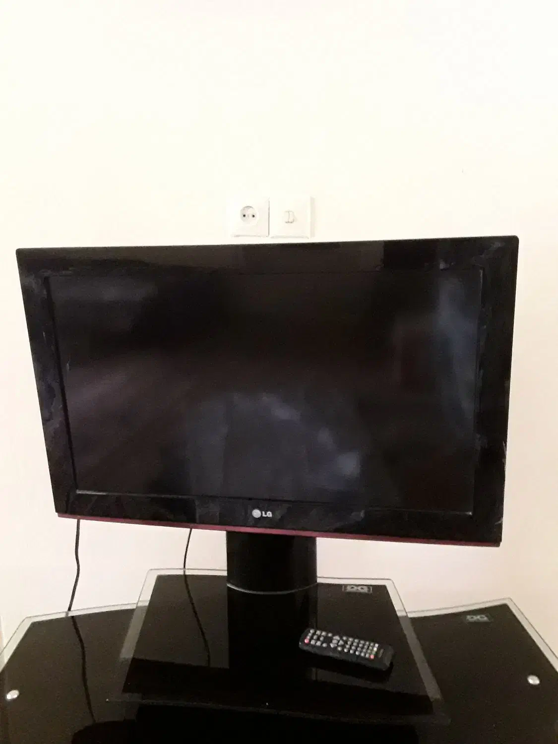تلویزیون ۳۲ اینچ ال جی اورجینال|تلویزیون و پروژکتور|خرمآباد, |دیوار