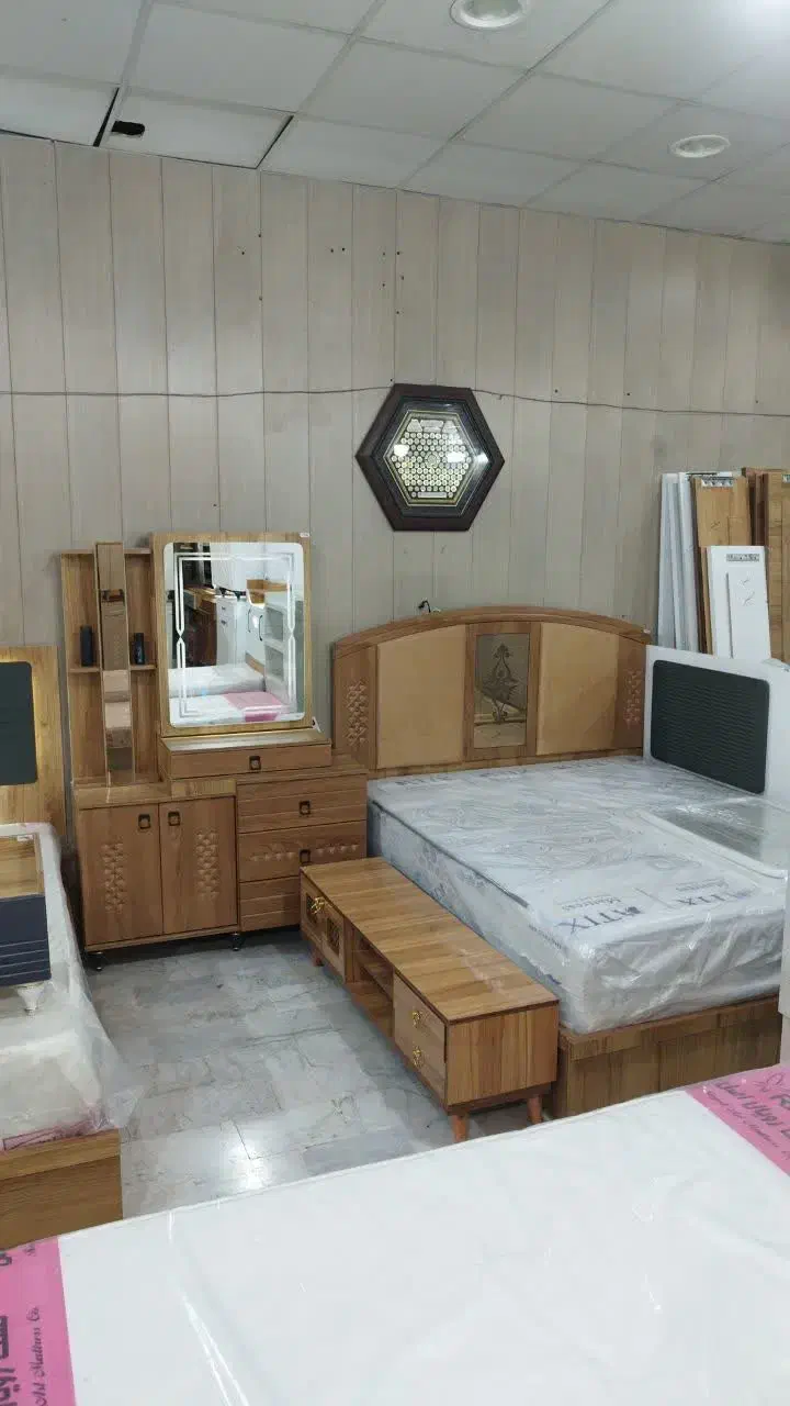 سرویس خواب ۲،آیینه دراور،کمد پاتختی فقط۱۳ت|تخت و سرویس خواب|گلبهار, شهر جدید گلبهار|دیوار