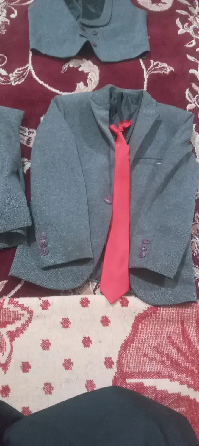 با سلام یک دست کت وشلوار|لباس|همدان, |دیوار