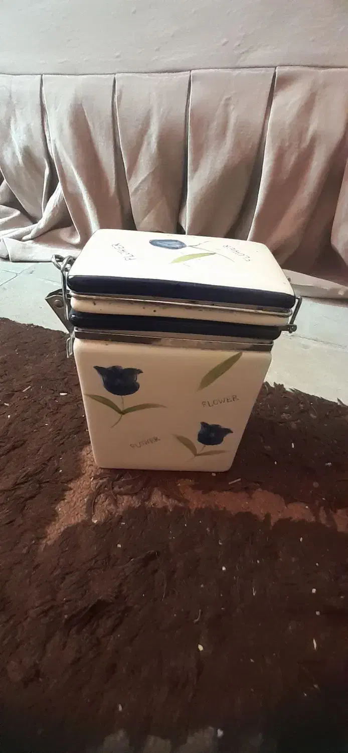 جا ادویه قفل دار|ظروف نگهدارنده، پلاستیکی، یک‌بارمصرف|شیراز, فرگاز|دیوار