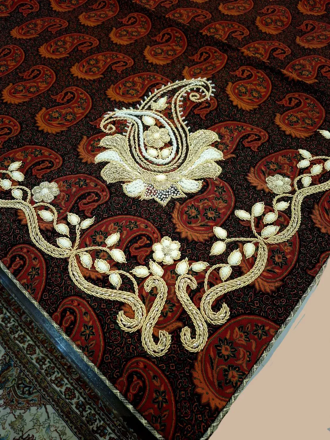 رومیزی سرمه دوزی(کار دست)|پرده، رانر، رومیزی|ری, فیروزآبادی|دیوار