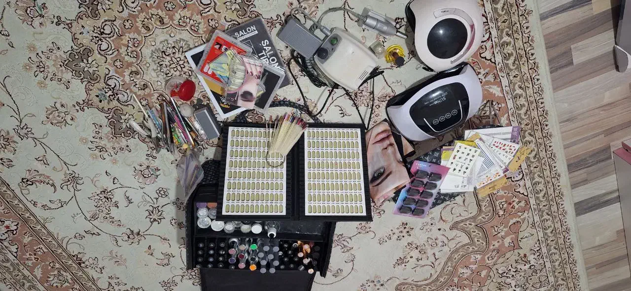 لوازم ناخن تکمیل|آرایشگاه و سالنهای زیبایی|اردبیل, |دیوار