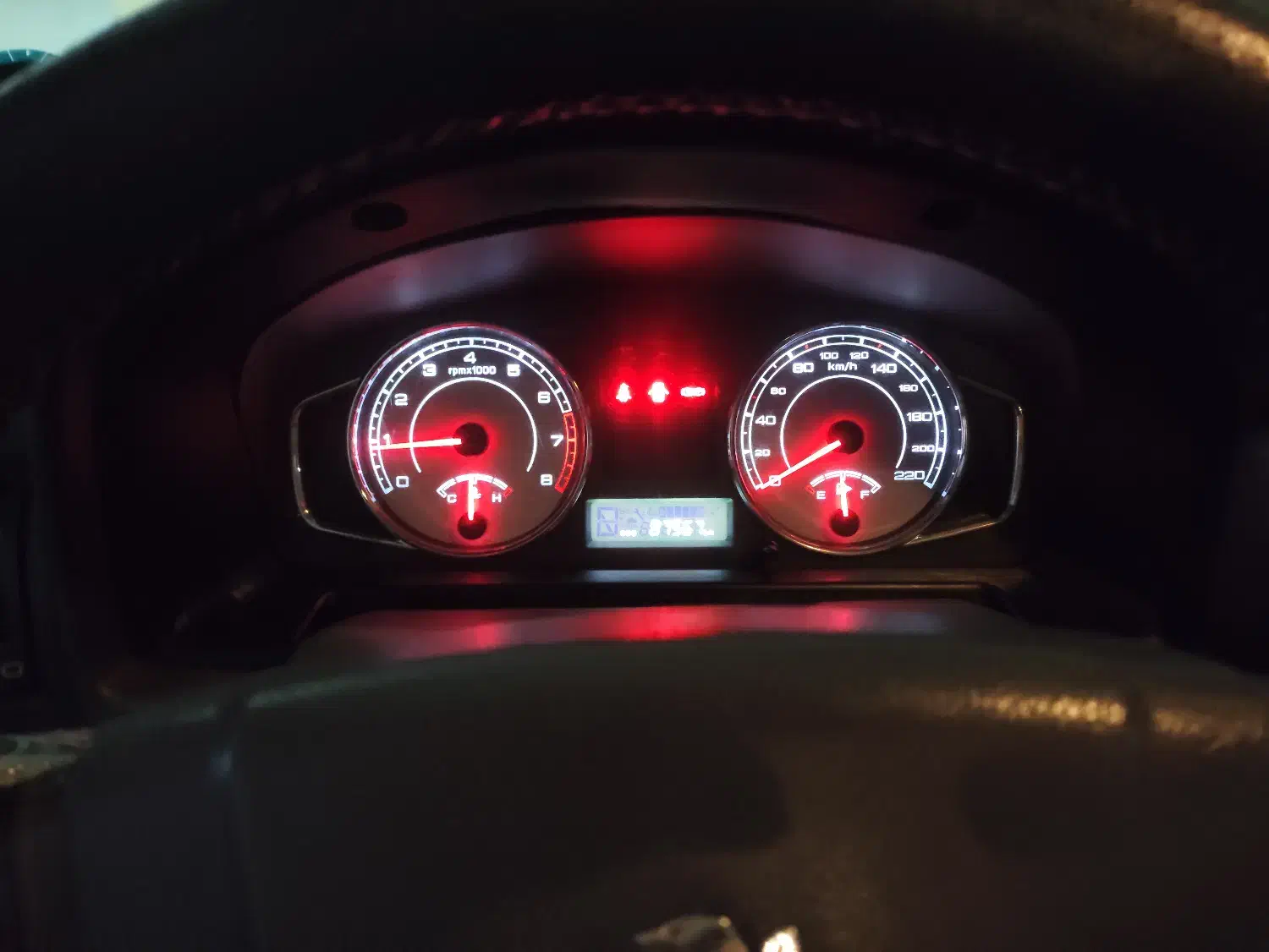 پارس ۱۴۰۰ مشکی بالوازم|خودرو سواری و وانت|تهران, شهرک پرواز|دیوار