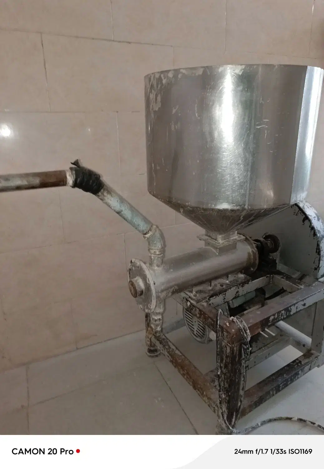 دیگ خمیر ریز سنگک اتومات|ماشینآلات صنعتی|رودان, |دیوار