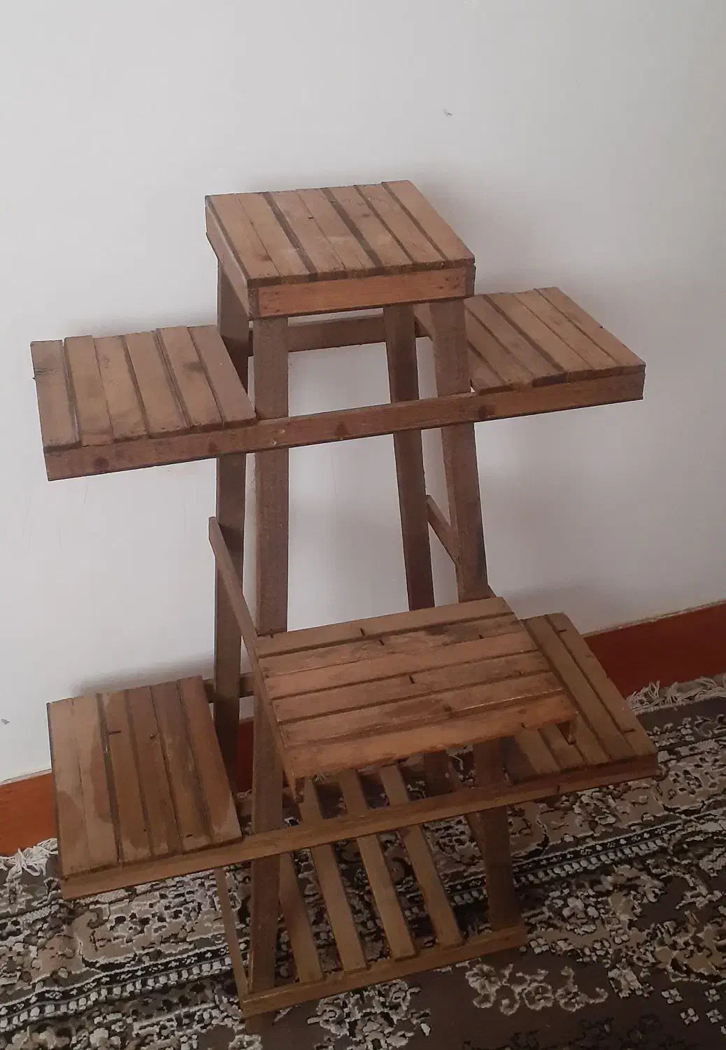 پایه گل|کتابخانه، شلف، قفسه‌های دیواری|تربت جام, شهید نصرالهی|دیوار