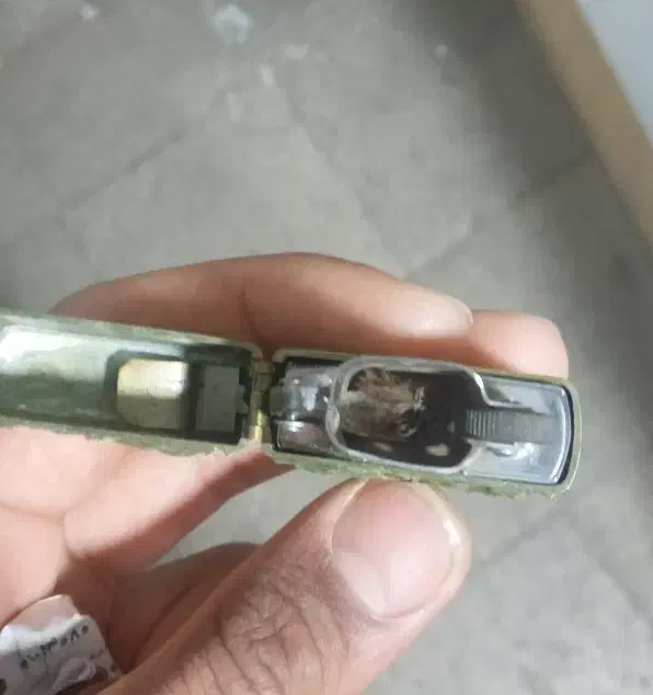 فندک بنزینی|کلکسیون اشیاء عتیقه|بجنورد, |دیوار