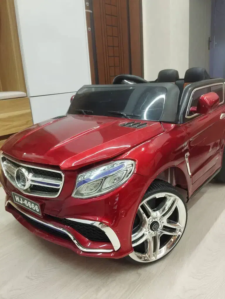 ماشین شارژی کاملا نو سه۳ موتوره|اسباببازی|خوی, |دیوار