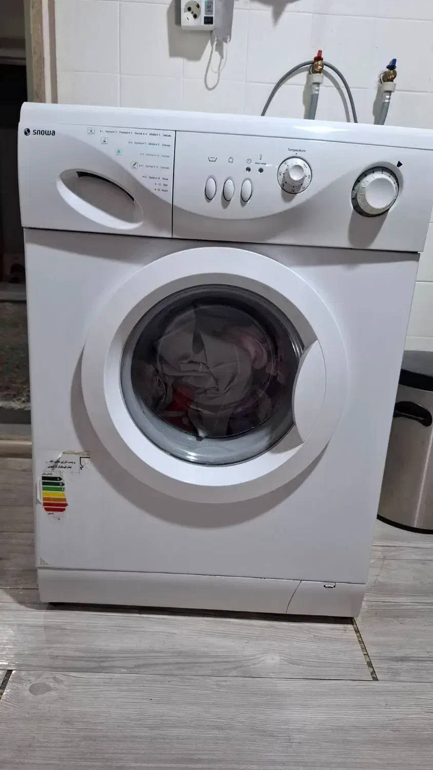 لباسشویی اسنوا دکمه ای ۵ کیلویی|ماشین لباسشویی و خشککن لباس|تهران, امین حضور|دیوار