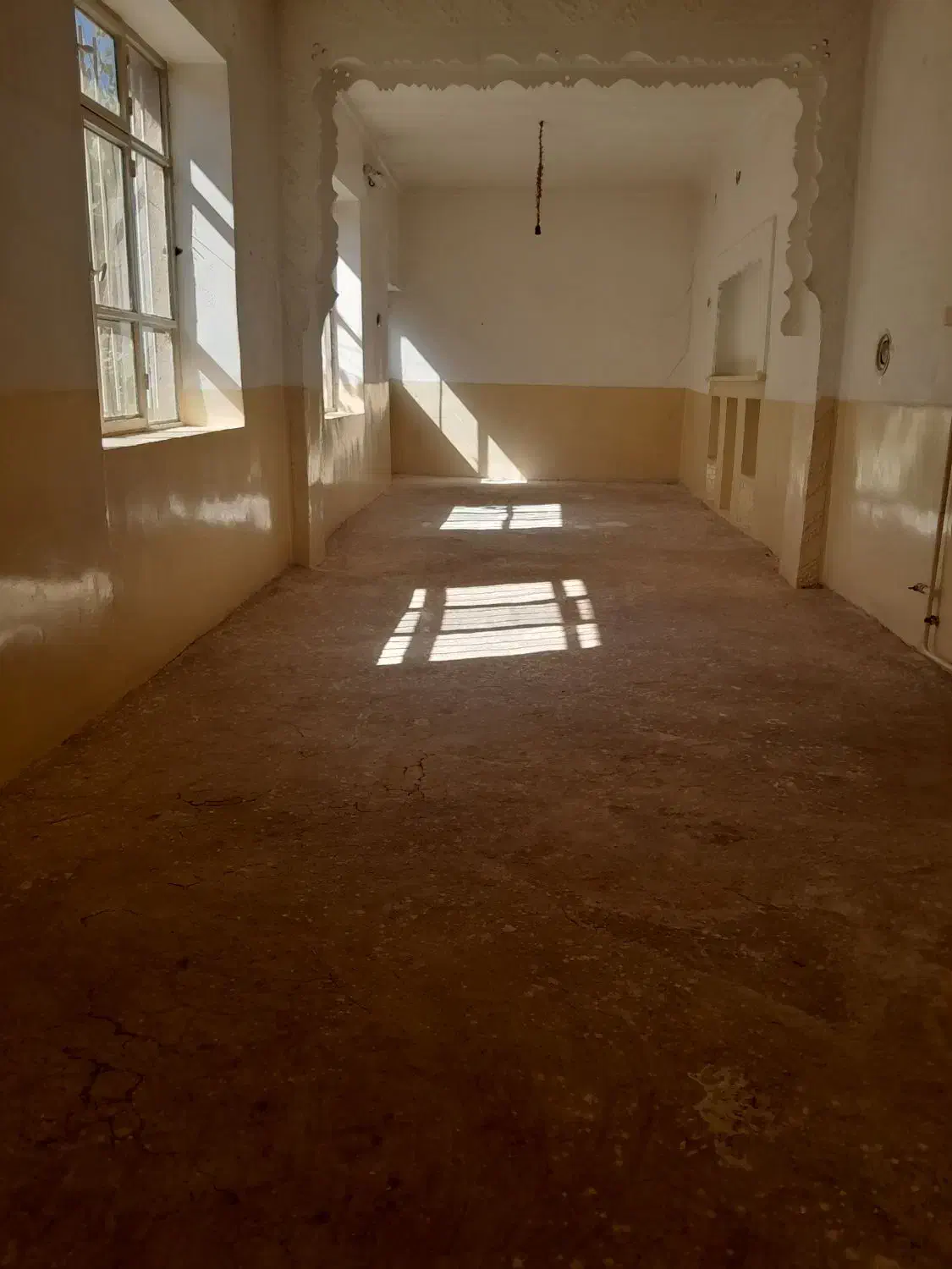 رهن و اجاره ساختمان ویلایی۱۶۴ متری دربست|اجارهٔ خانه و ویلا|خرمدره, |دیوار