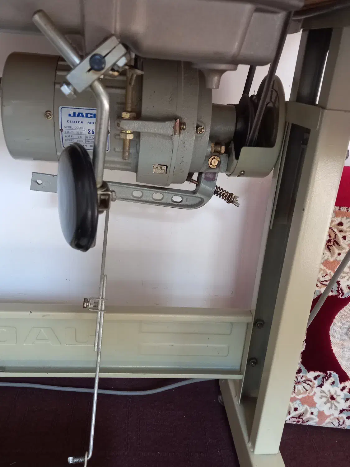 فروش چرخ خیاطی وسردوز|چرخ خیاطی و ریسندگی|کرفتو, |دیوار