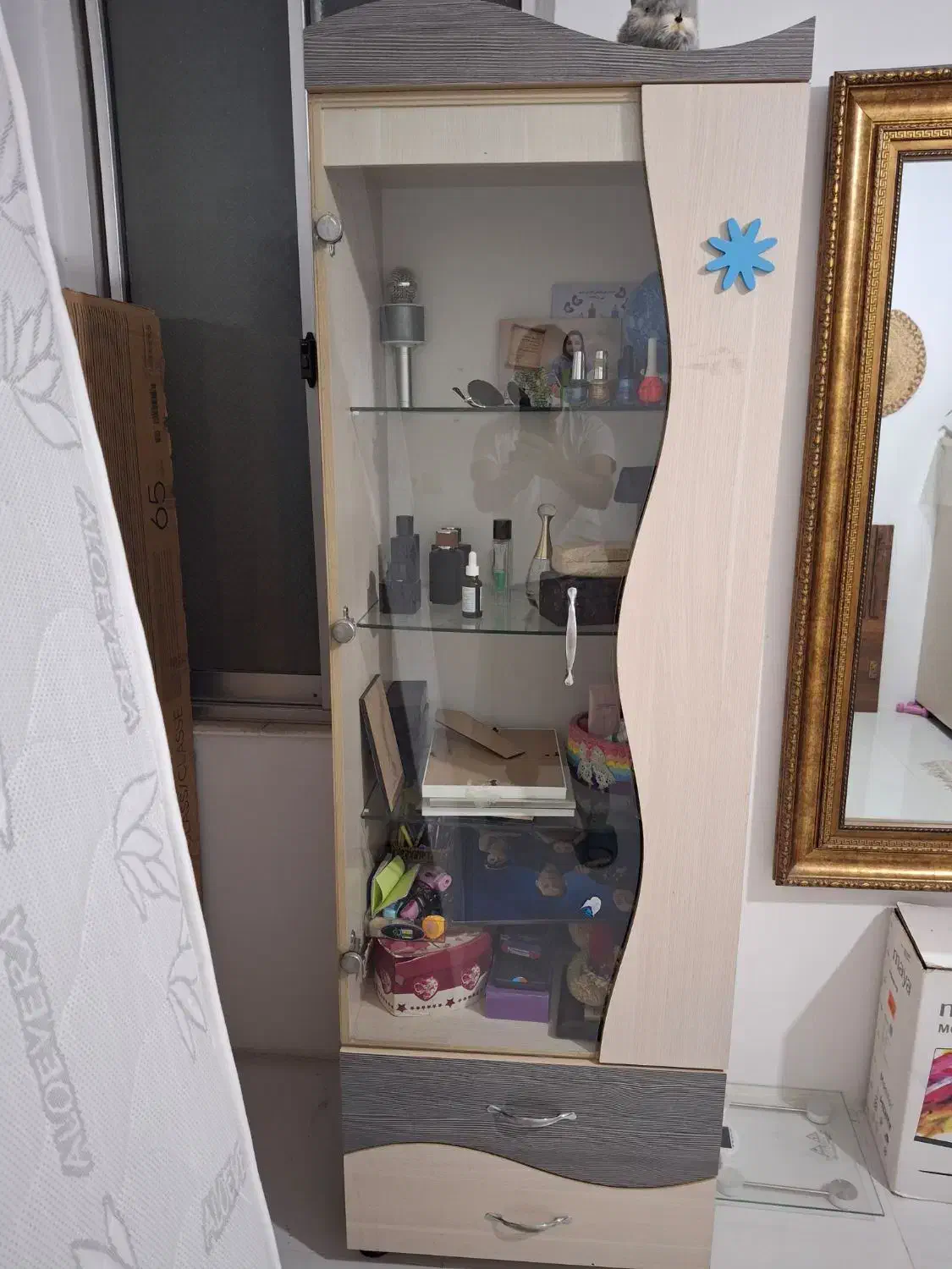 یک عدد بوفه نوجوان|تخت و سرویس خواب|مشهد, زمانه|دیوار