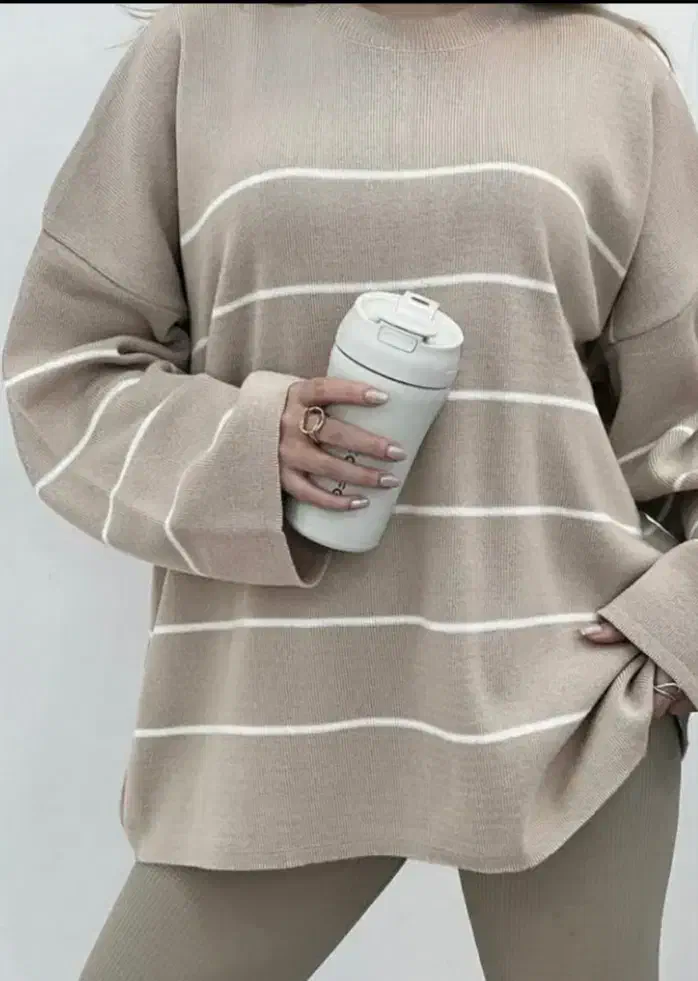 بلوز بافت|لباس|هشتگرد, مدرس|دیوار