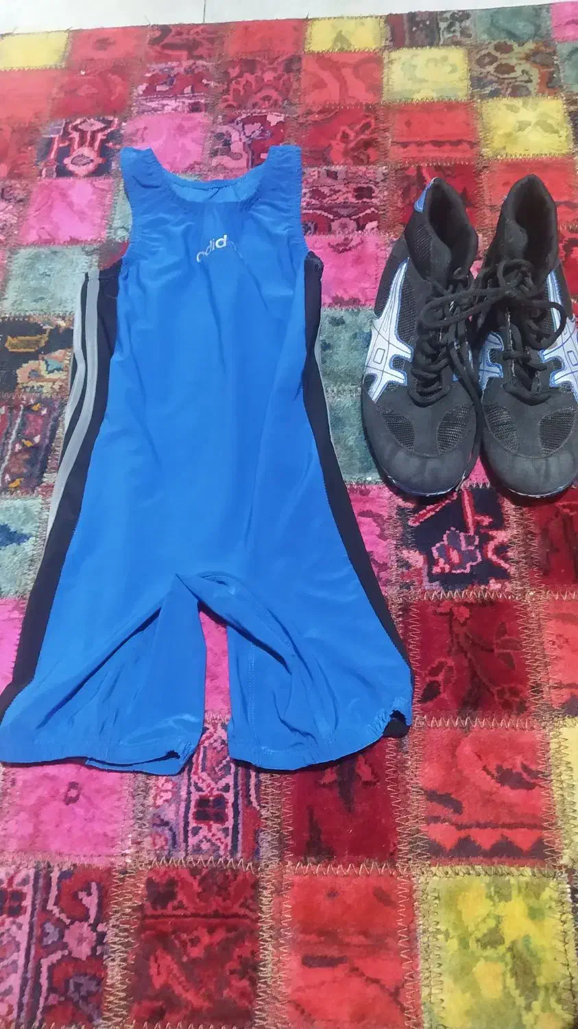 دوبنده و کفش کشتی|تجهیزات ورزشی|شهریار, شهریار|دیوار