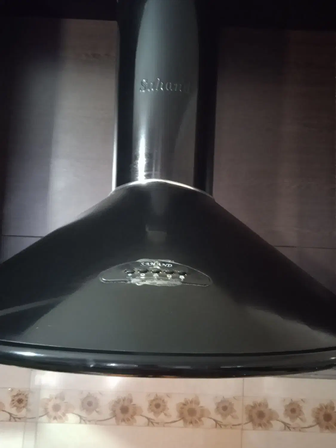 هود|هود|ساوه, |دیوار