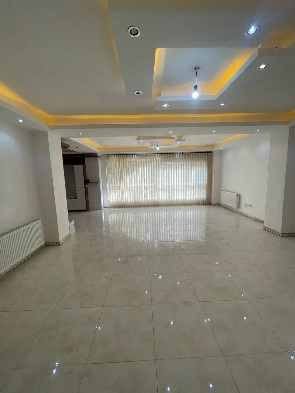 اجاره تک‌ واحد/آب و برق/ پشت شهرداری منطقه۵|اجارهٔ آپارتمان|رشت, باهنر|دیوار