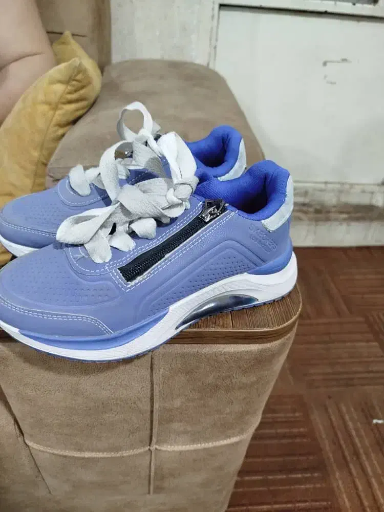 کفش|کیف، کفش، کمربند|اهواز, سپیدار|دیوار