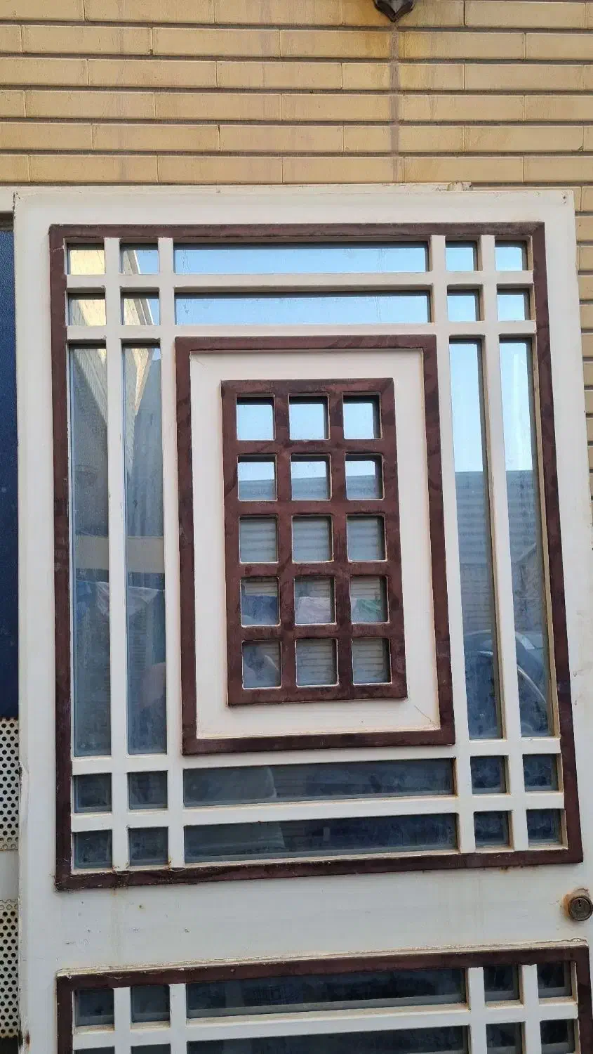 درب آهنی خانه سالم|مصالح و تجهیزات ساختمان|آران و بیدگل, |دیوار