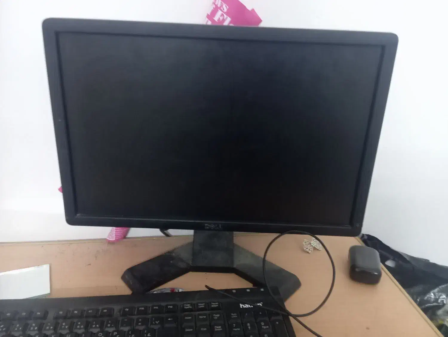 کامپیوتر مدل دل|رایانه رومیزی|تربتحیدریه, ده پائین|دیوار