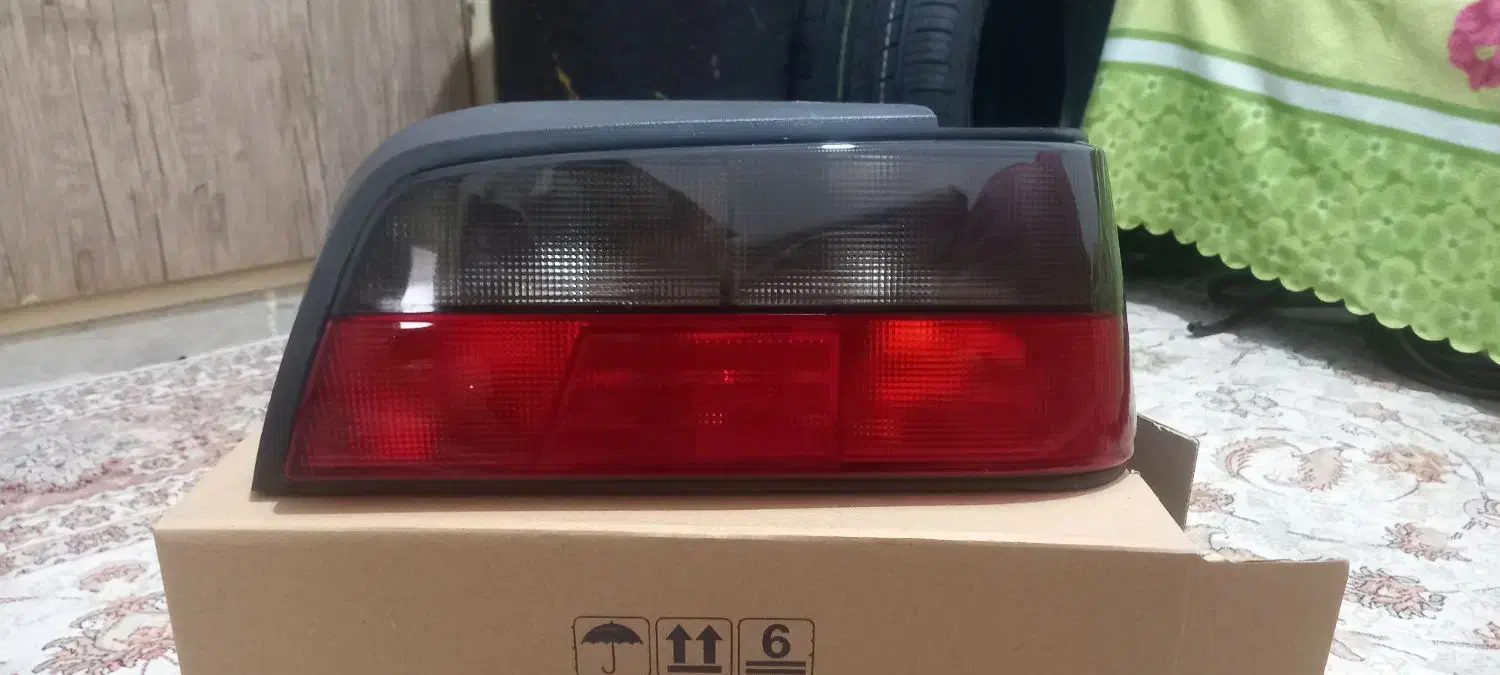 چراغ خطر بالا مشکی نو|قطعات یدکی و لوازم جانبی|هشتگرد, شهرک بعثت|دیوار