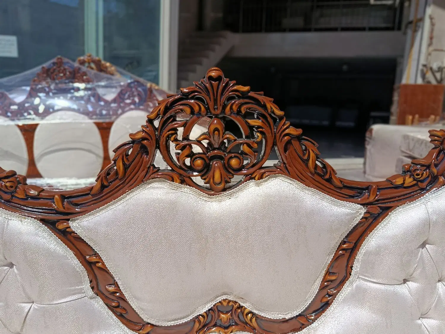 مبل کلاسیک سلطنتی مدل(خاطره) به شرط تمام چوب راش|مبلمان خانگی و میز عسلی|تبریز, |دیوار