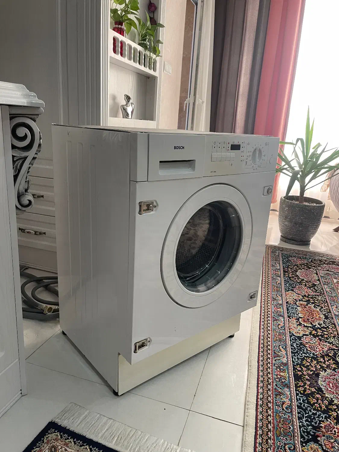 لباسشویی اصل بوش آلمان تمیز با خشک کن سشواری|ماشین لباسشویی و خشککن لباس|تهران, شهرک دانشگاه|دیوار