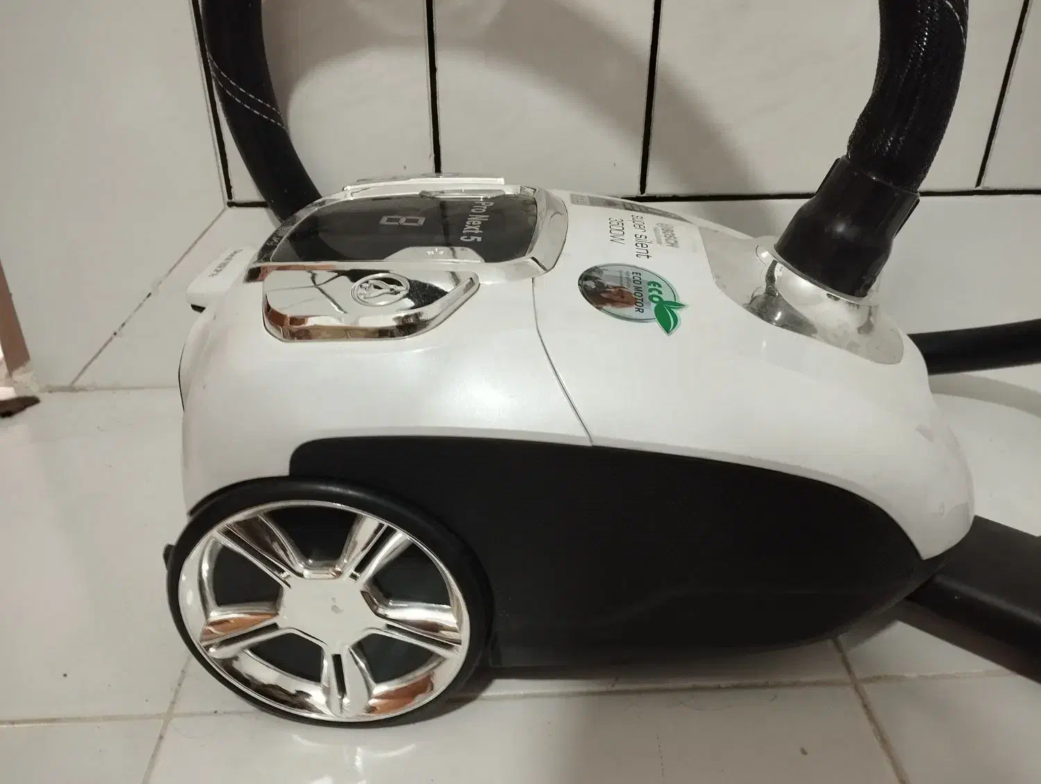 جارو برقی بوش|جاروبرقی، جارو شارژی، بخارشو|خمینیشهر, |دیوار