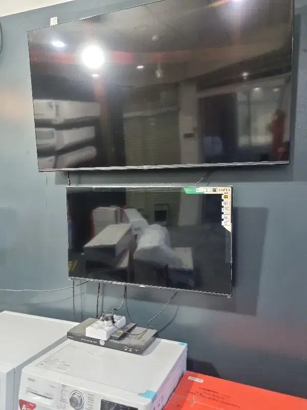 ال ای دی|تلویزیون و پروژکتور|قم, چهل درخت‎|دیوار