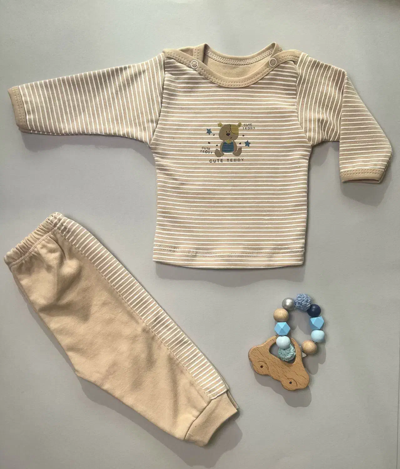 لباس تیکه ای نوزادی عمده|کفش و لباس بچه|تهران, فلسطین (میدان انقلاب)|دیوار