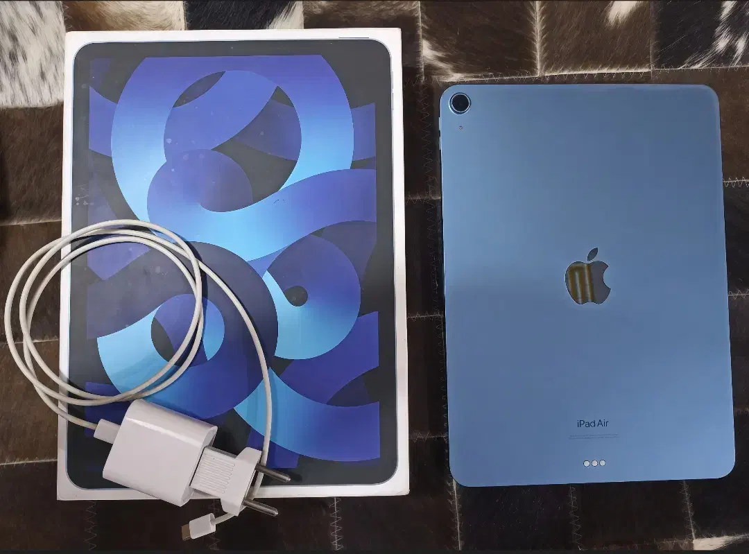 iPad Air (5th Generation) WiFi 64 GB|تبلت|شیراز, شهرک آرین|دیوار