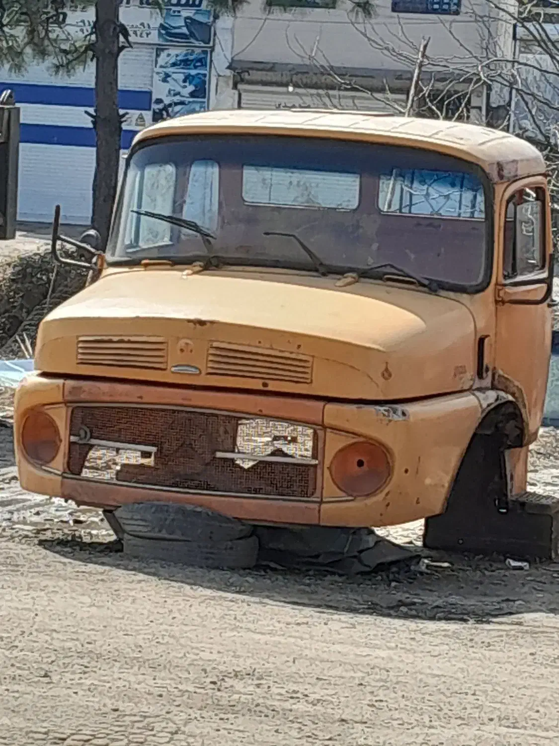 اتاق بنز مونتاژخارج|قطعات یدکی و لوازم جانبی|رشت, آتشگاه|دیوار