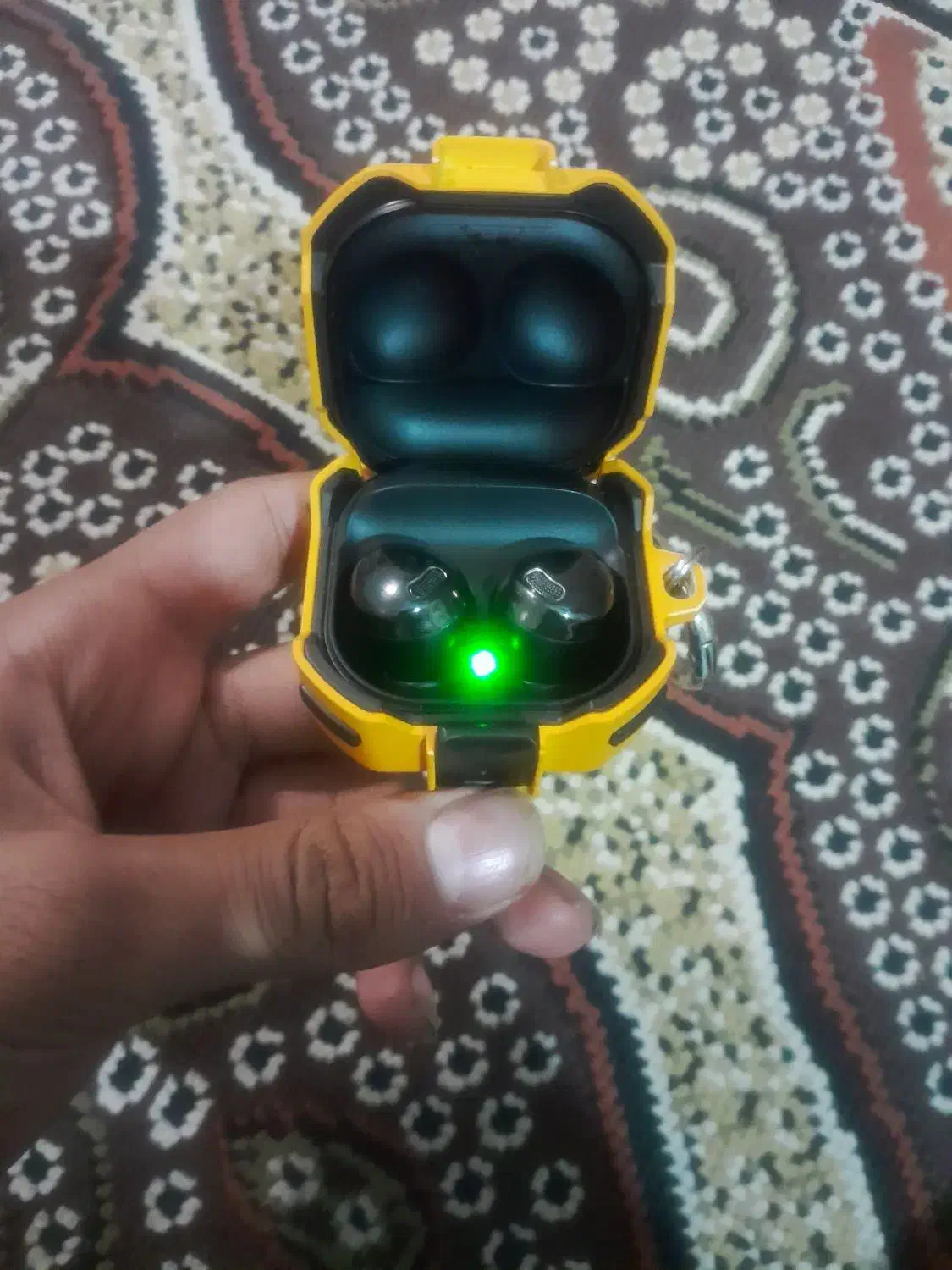 ایرپاد محشر|لوازم جانبی موبایل و تبلت|اراک, |دیوار