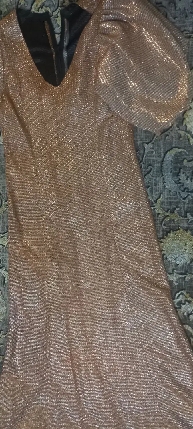 لباس مجلسی بلند|لباس|رباط‌کریم, نصیرشهر|دیوار