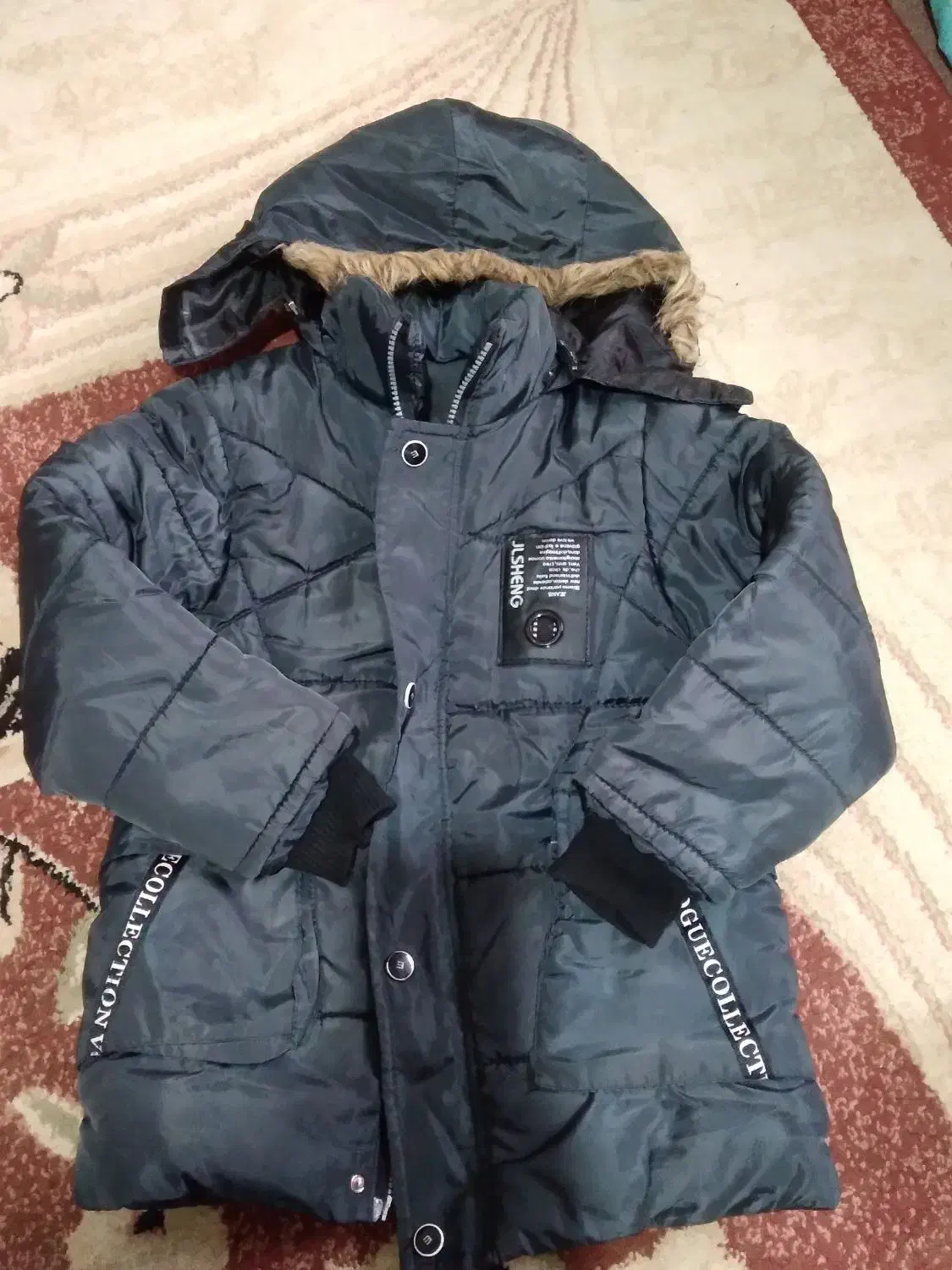 لباس فرم مدرسه و کاپشن در حدنو|لباس|رشت, اسماعیل آباد|دیوار