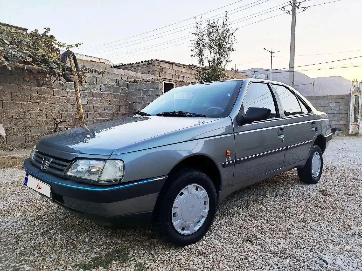 ۴۰۵ داخل کرم در حد 1400|خودرو سواری و وانت|فسا, |دیوار