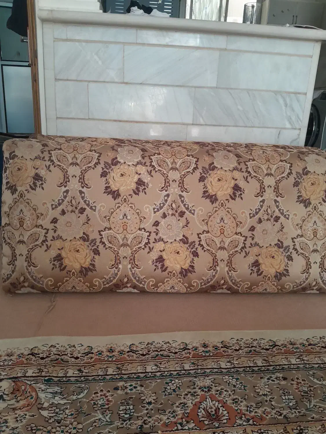 پشتی|پشتی|ساوه, |دیوار