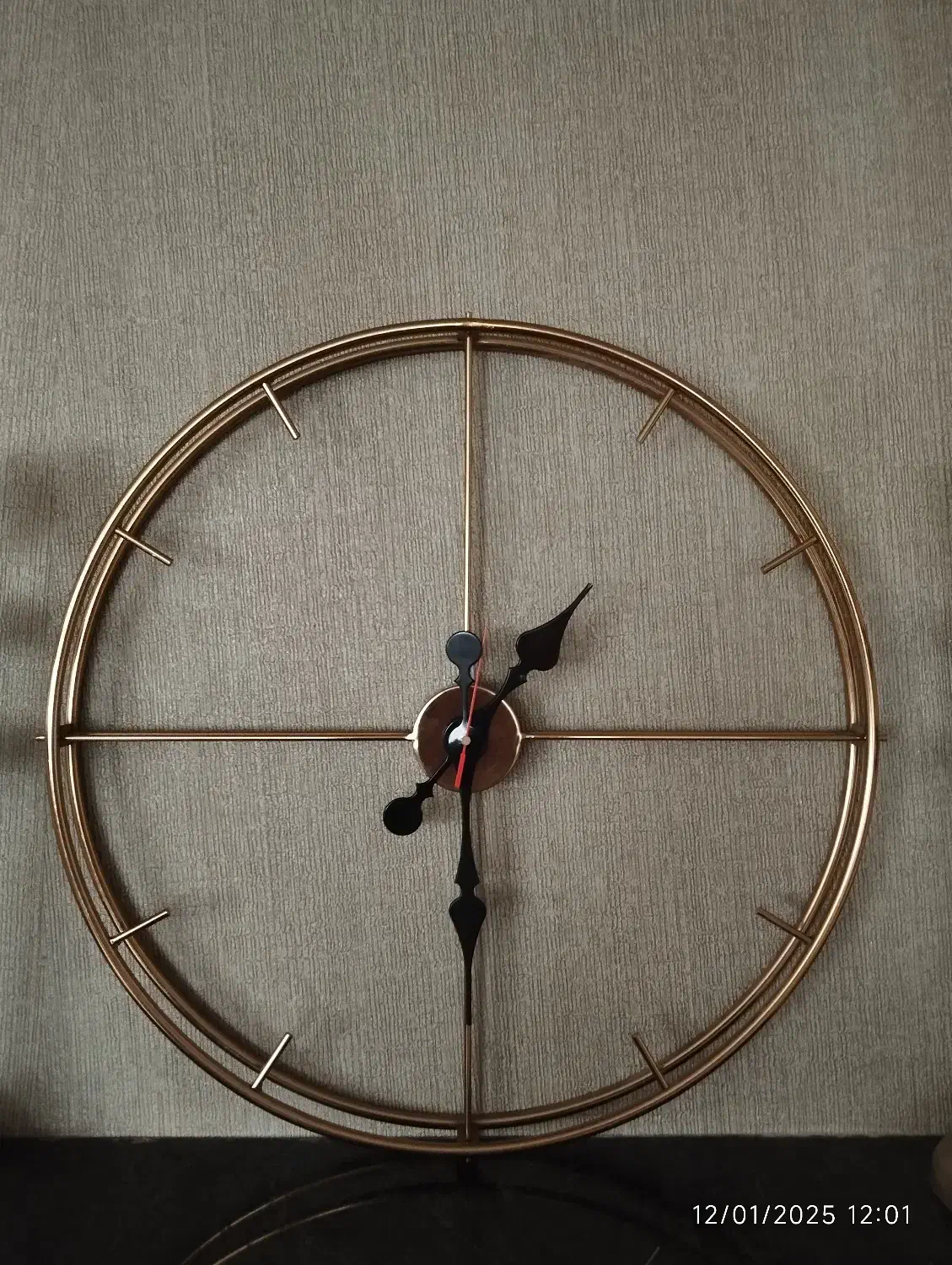 ساعت گرد فلزی|ساعت دیواری و تزئینی|شهریار, شهریار|دیوار