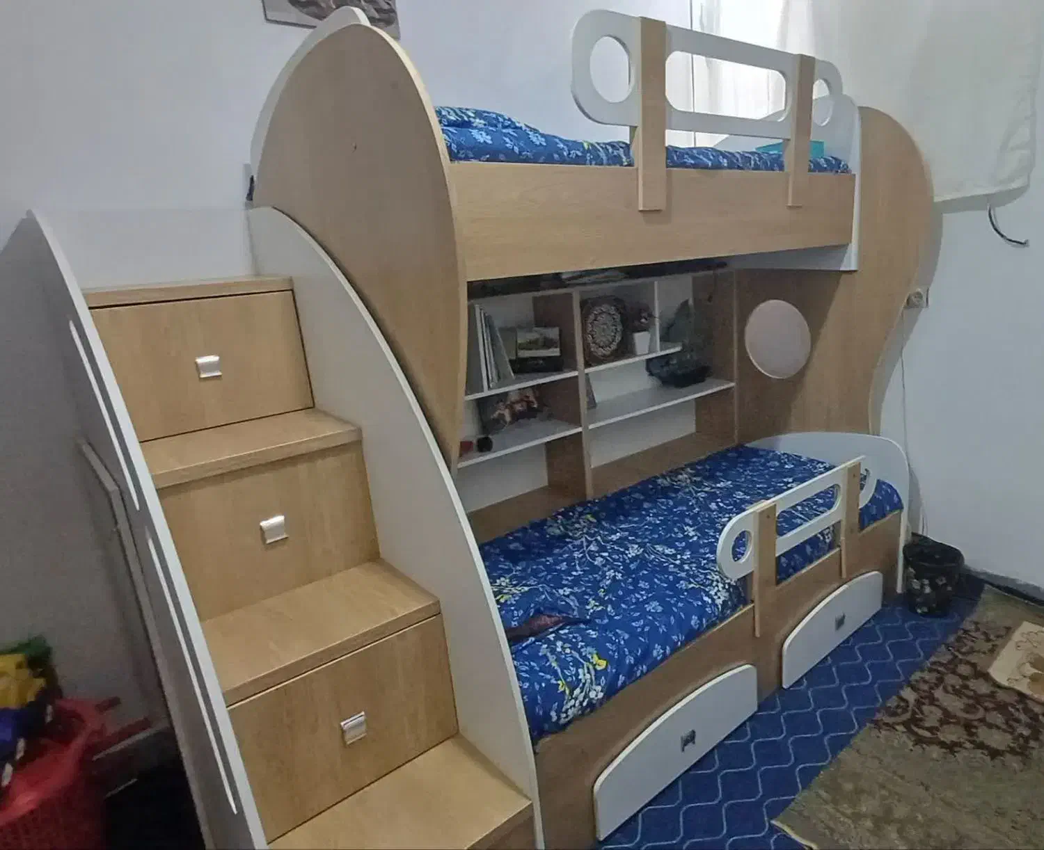 تخت دو طبقه|تخت و سرویس خواب|قم, چهل درخت|دیوار