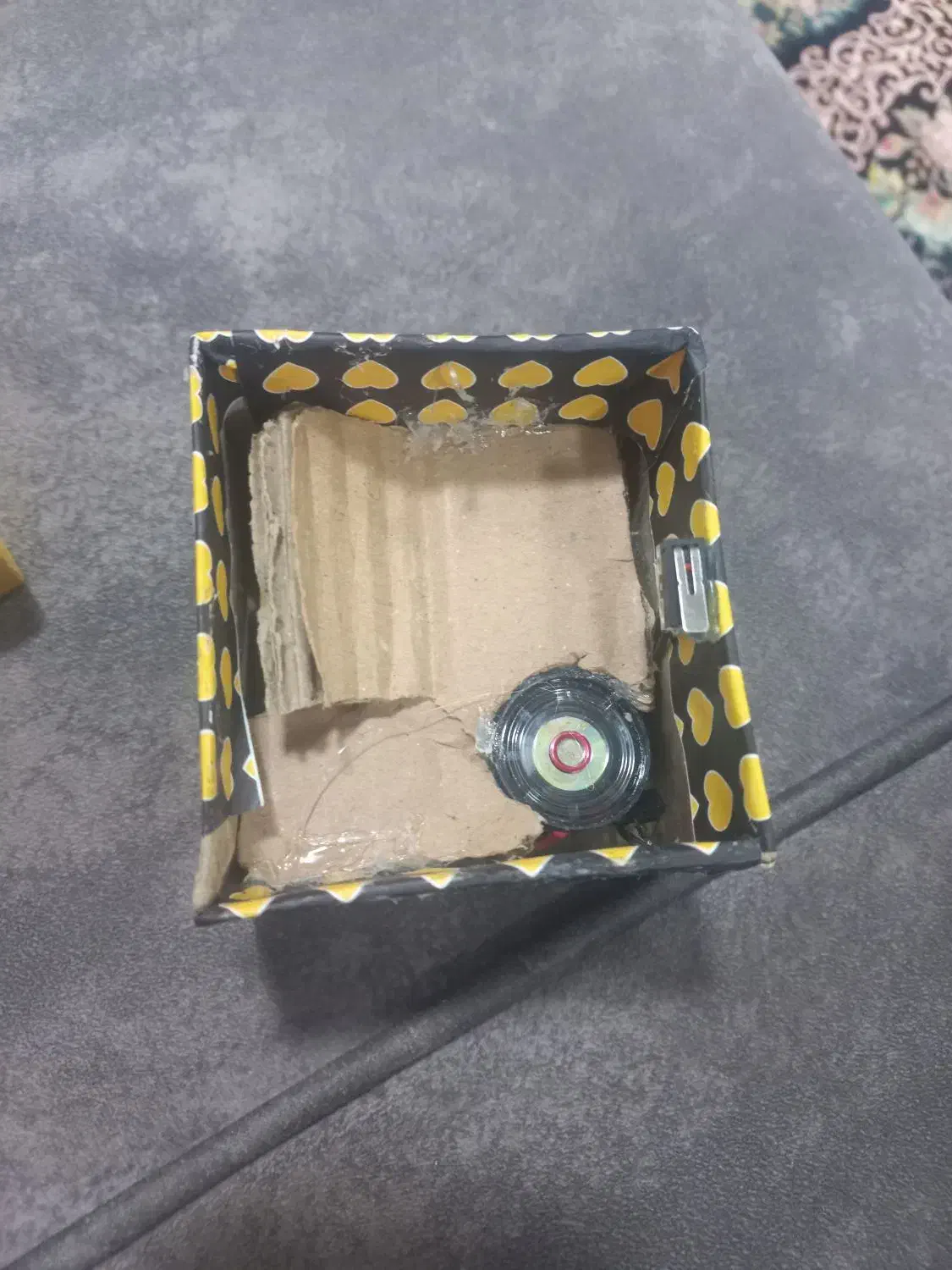 جعبه موزیکال|اسباببازی|خواف, |دیوار