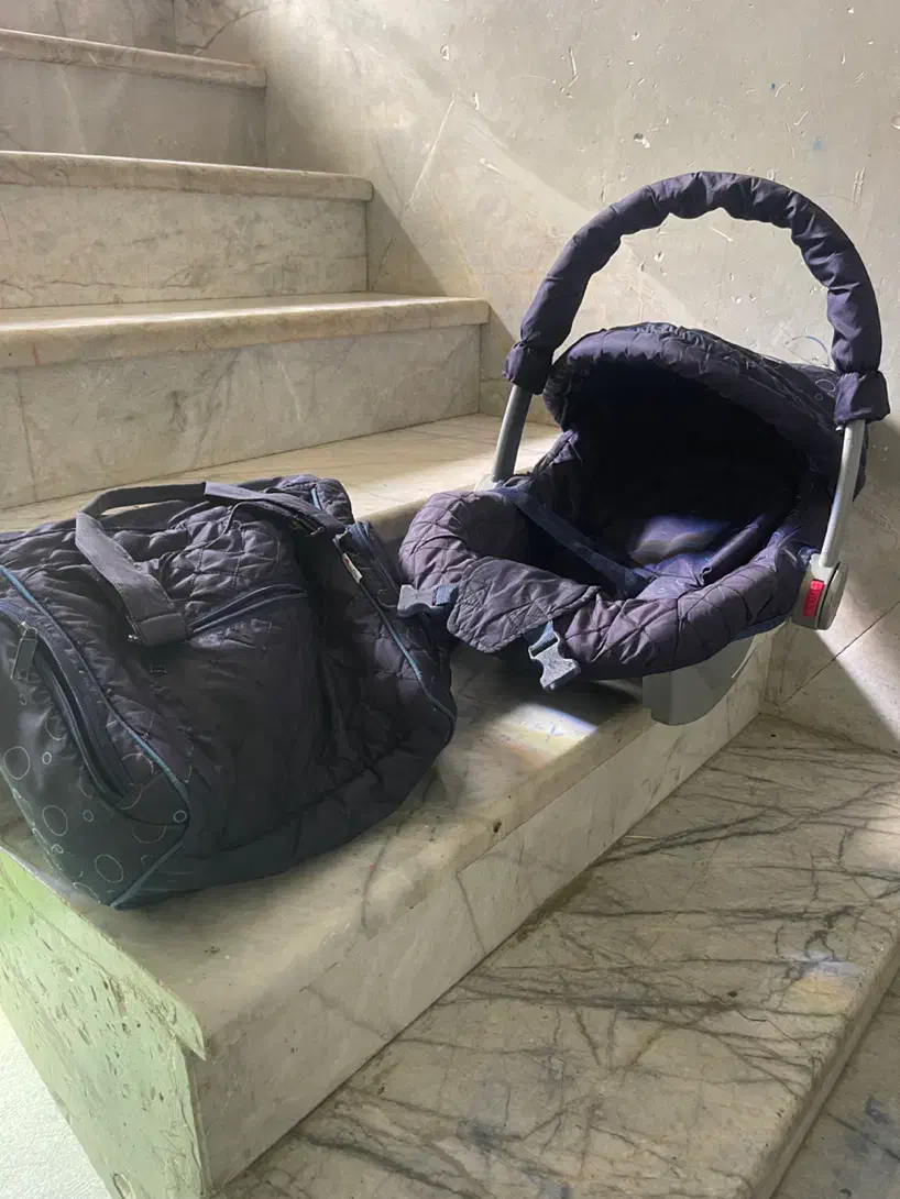 کریر و صندلی ماشین کودک|کالسکه و لوازم جانبی|چابهار, |دیوار