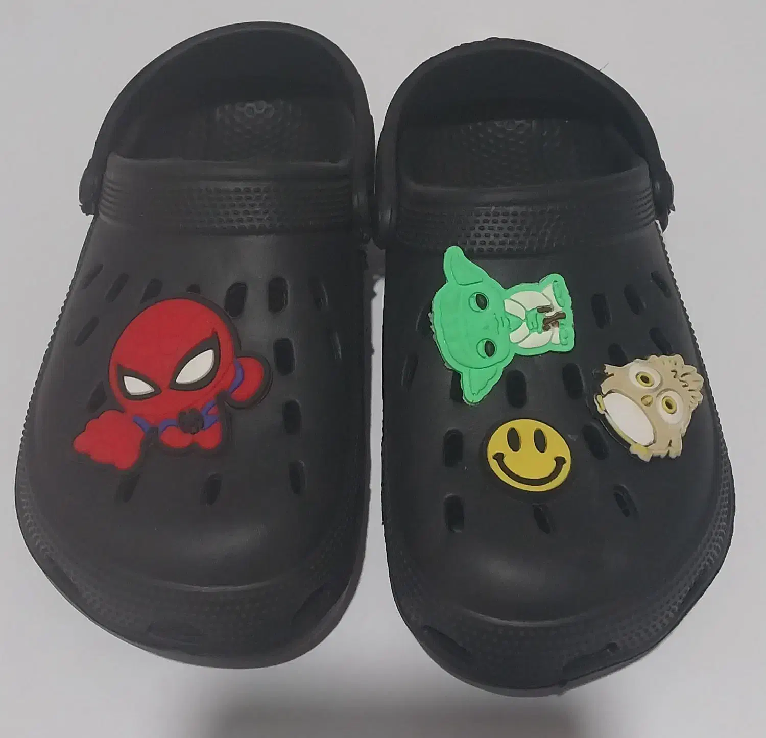 دمپایی|کیف، کفش، کمربند|اصفهان, کوی امام|دیوار