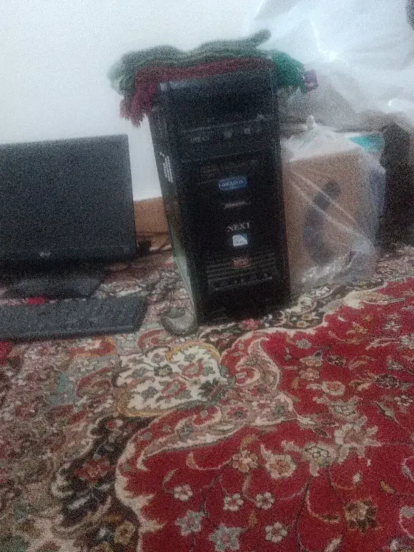 یک عدد سیستم خانگی|رایانه رومیزی|زابل, |دیوار