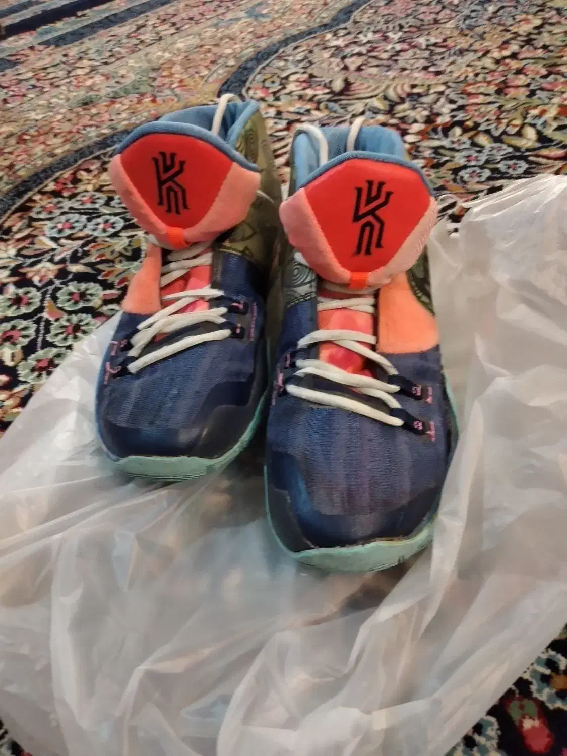 کفش لبروین با طرح خاص و اورجینال ویتنامی سایز۴۲،۴۱|کیف، کفش، کمربند|قم, پردیسان|دیوار