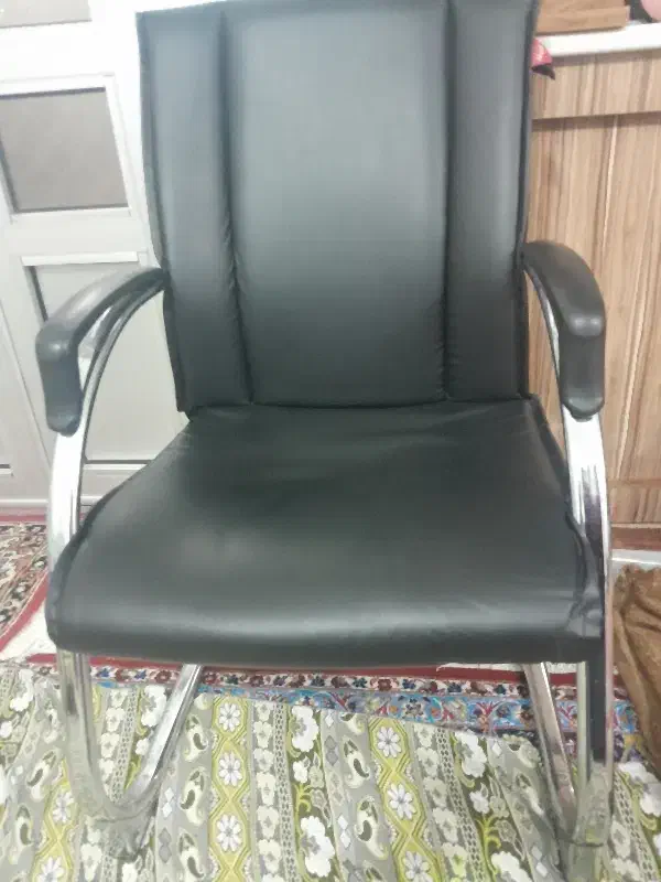 صندلی انتظار|صندلی و نیمکت|سلماس, |دیوار