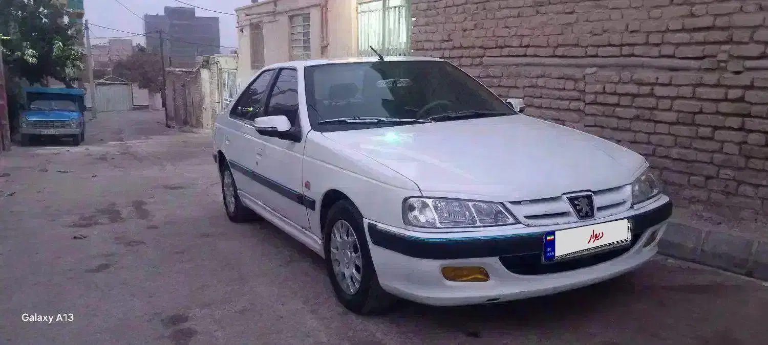 پژو پارس سفید ۸۹ کم کارکرد با بیمه بدنه|خودرو سواری و وانت|بجنورد, |دیوار