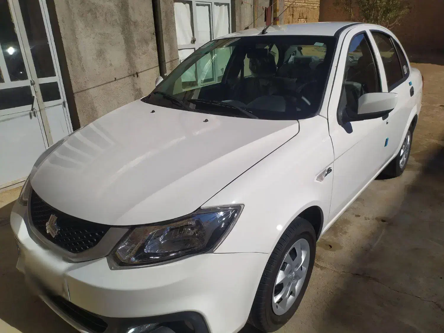 ساینا S هشتاد و پنج گانه|خودرو سواری و وانت|همدان, |دیوار