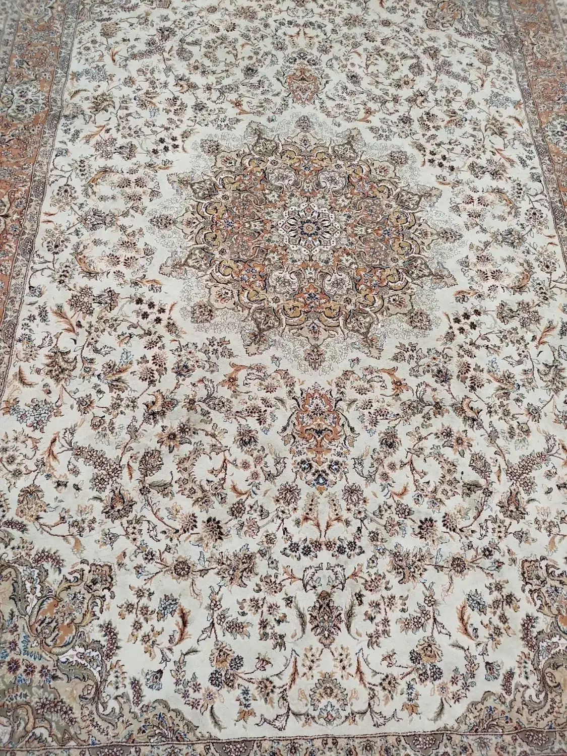 ۲عدد فرش ۶ متری ۱۲۰۰شانه درحدنو|فرش|محمودآباد, |دیوار