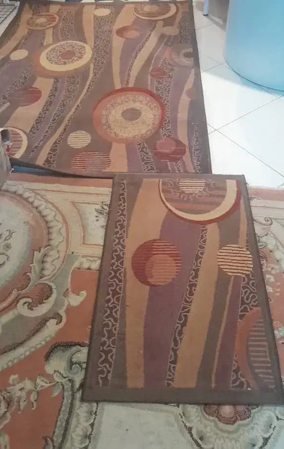 فرش ۲ متری دو عدد همراه با یک پادری اشانتیون|فرش|پرند, فاز ۲|دیوار