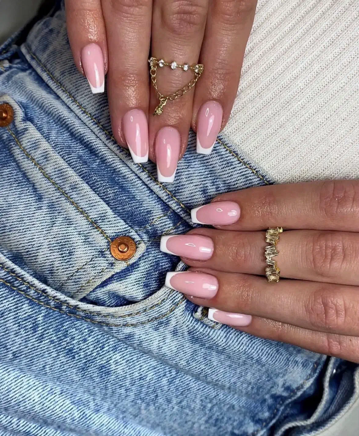 کاشت ناخن در منظریه|خدمات آرایشگری و زیبایی|رشت, منظریه|دیوار