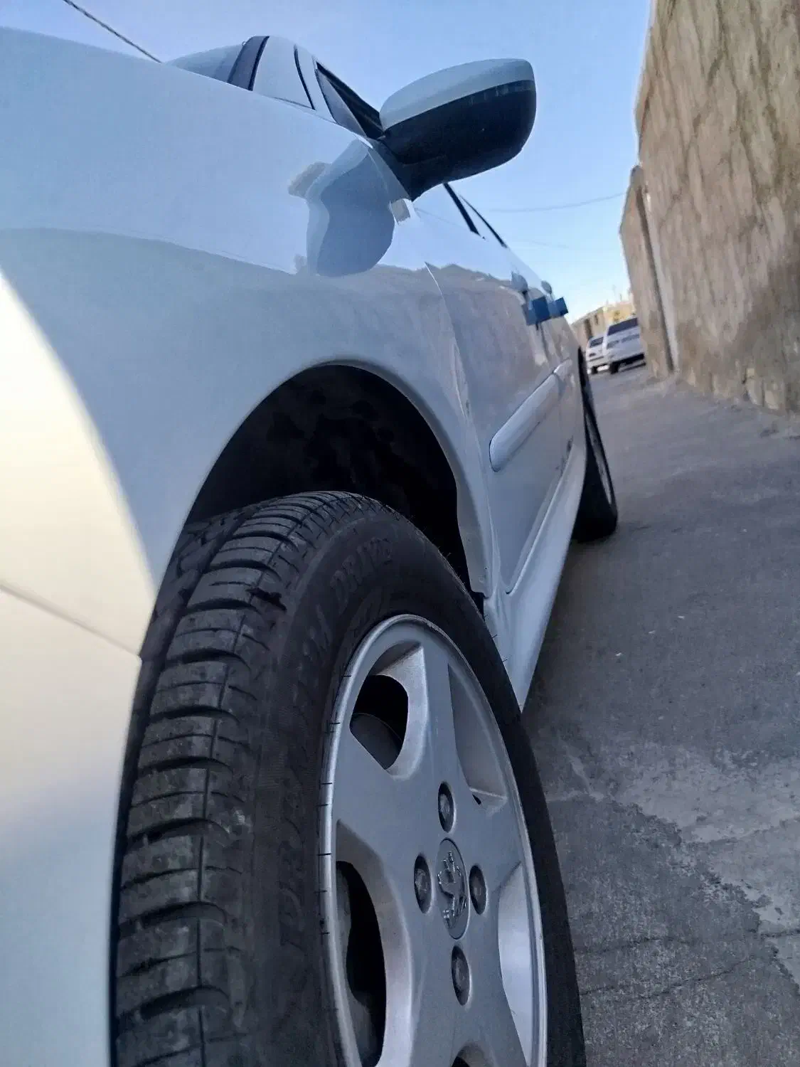 207tu5|خودرو سواری و وانت|مرند, |دیوار